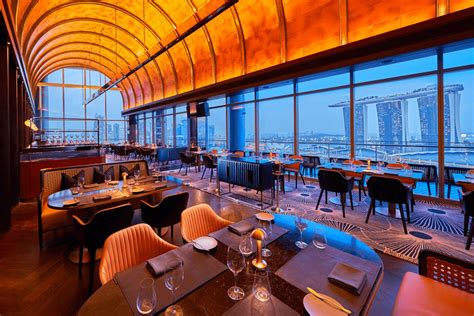 Restaurant with panoramic view of Marina Bay Sands Singapore